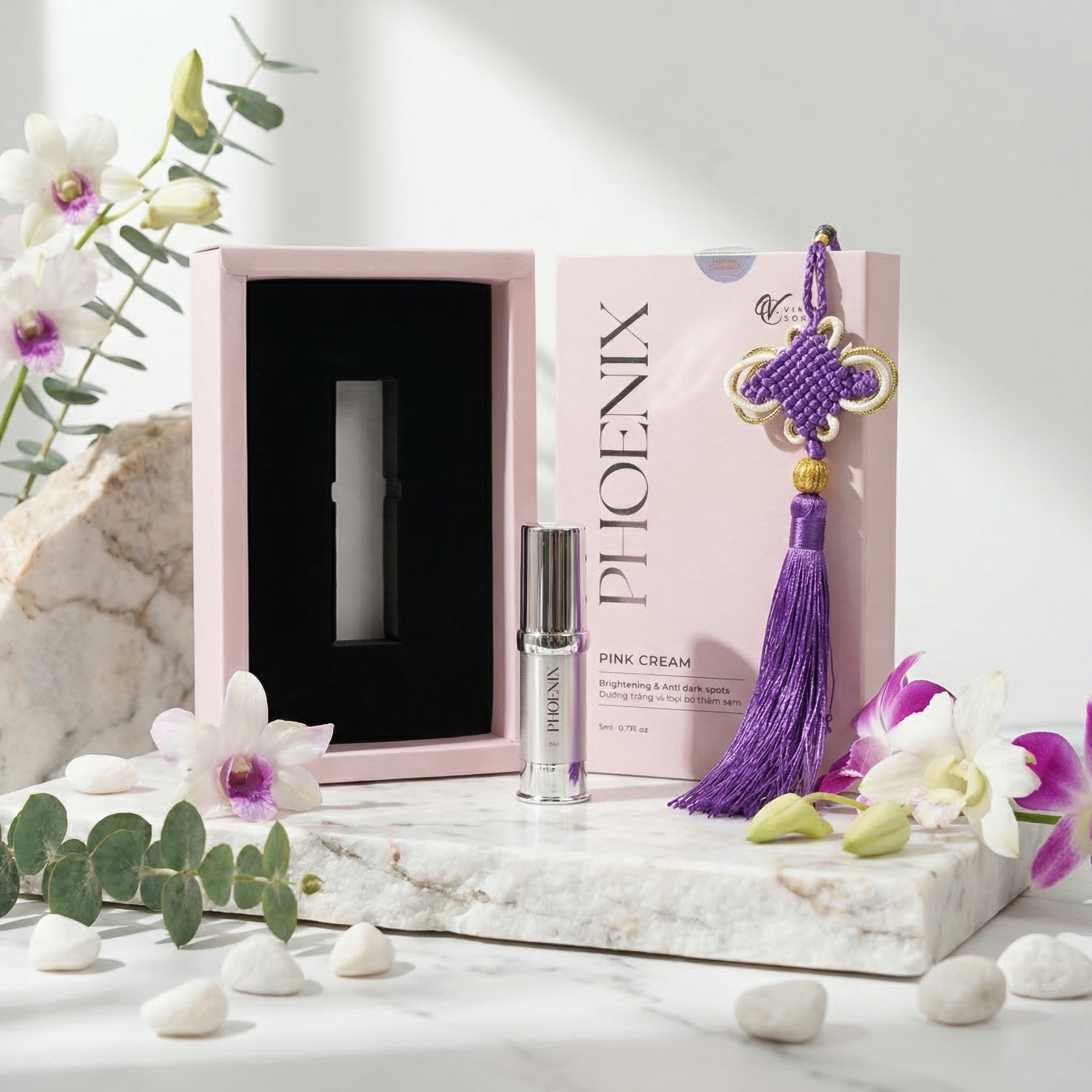 Kem Làm Hồng Nhũ Hoa Phoenix